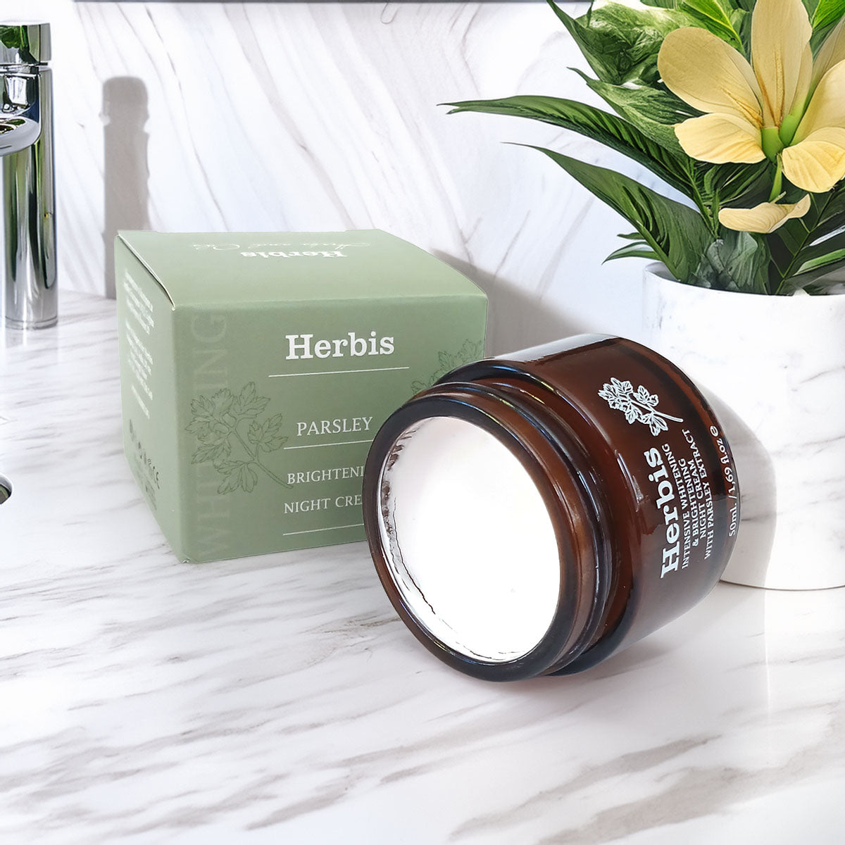 Intensive Whitening and Brightening Night Cream with Parsley Extract 50 ml
